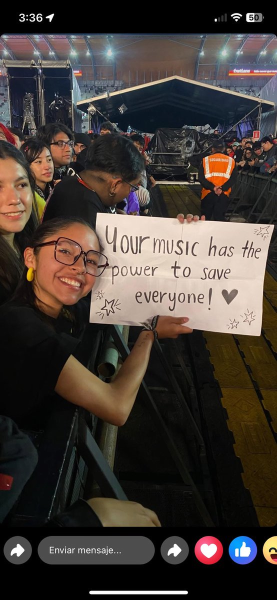 valen ✮ tweet media