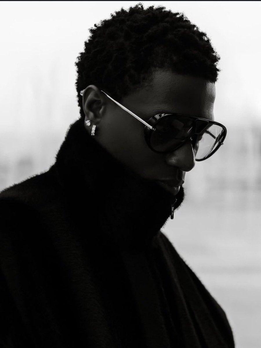 Wizkid’s voice is one of one vocal tone and melody gift that feels like it’s own universe.

His voice is a genre on its own.
His melody is music on its own.
Nobody does it like him.

The GOAT of music I stan. 🦅🔥