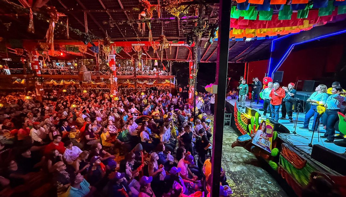 Aquí voy con mi 1% . 🤣Gracias Bucaramanga! Se lo que tengo! Seguimos trabajando . Seguimos creciendo . Una semana más y pasamos de los 3 millones de votos !