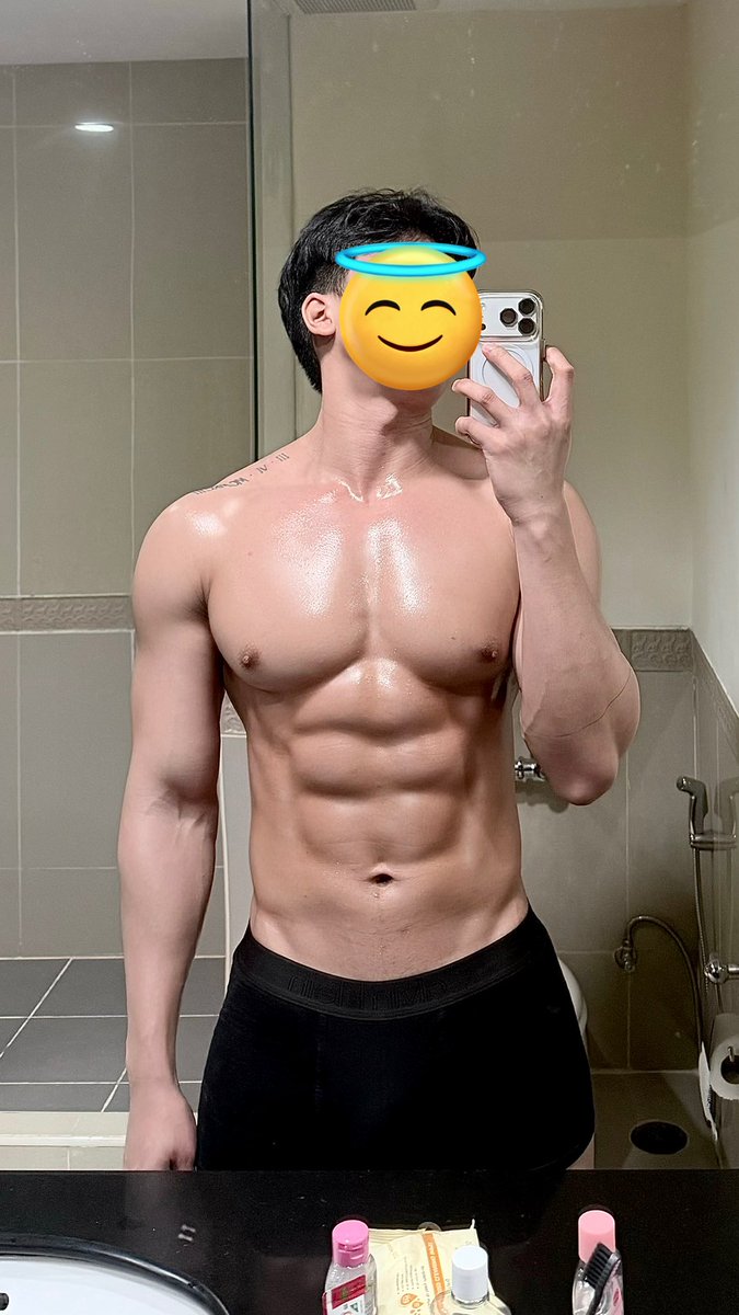 Timothy X tweet media