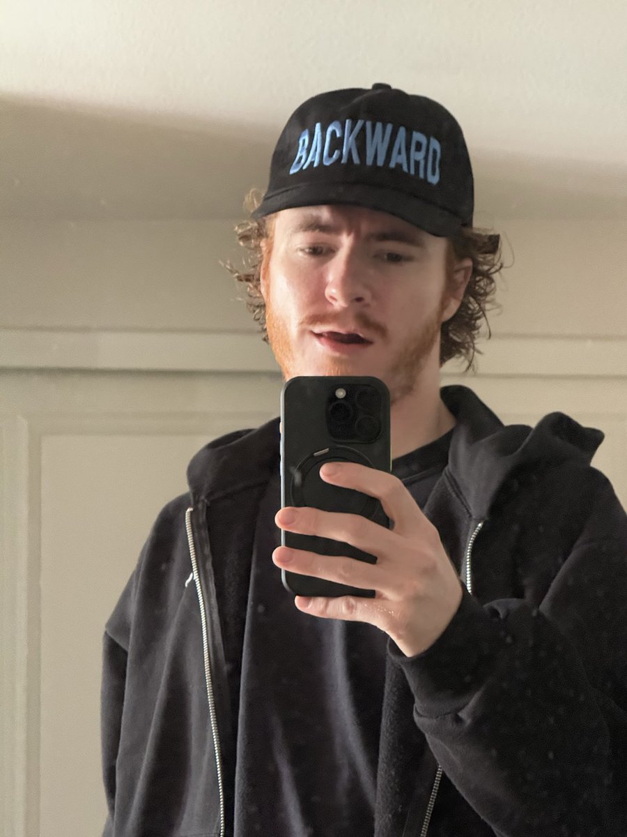 JakeLandgrebe's tweet photo. 🧢🥶@jordanward #Backward https://t.co/ZHw4vfCWwQ