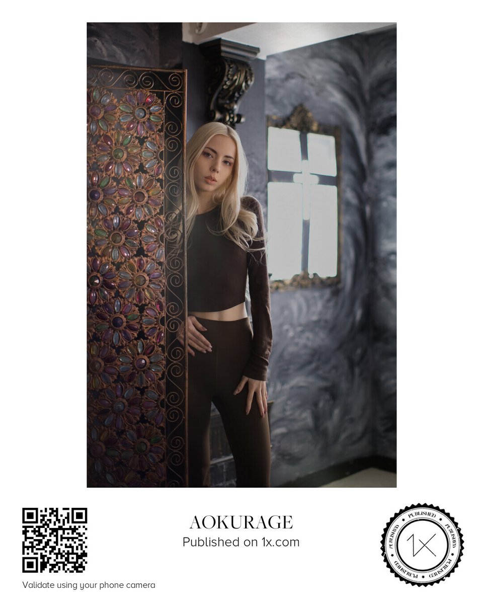 tomoki505's tweet photo. I am thrilled to announce that my photo has been "Published" on https://t.co/w6OtmxoYoQ! 🏆
It represents a huge honor to be curated among such amazing artists from around the world.
Big thanks to the stunning model for capturing this mood perfectly, and to everyone for your support.🙇

https://t.co/w6OtmxoYoQにて、私の作品が「Published」に選出されました！ 🏆
審査を通過して世界の素晴らしい写真の中に並ぶことができ、本当に光栄です。
この作品の世界観を作り出してくれたモデルさんと、いつも見てくださる皆さんに感謝します。🙇

https://t.co/Jc4An5shGz

#fineartportrait
#darkaesthetic
#moodyports
#cinematicportrait
#portraitmood
#ポートレート
#写真好きな人と繋がりたい
#modelo

モデル：アガタさん

@1x_jpn

@modelo_tweet

@1x_com