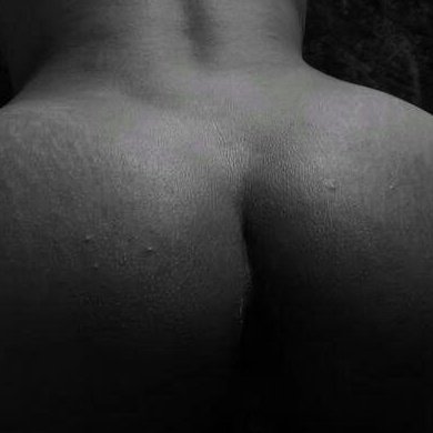 കാമദാഹി tweet media