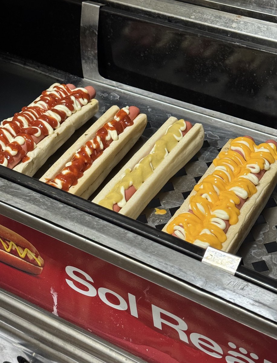 Ferr__estevez's tweet photo. Nos ayudan con un Rt? 🙏🏼🙏🏼❤️‍🩹
Delivery de kiosco de 23 a 2am https://t.co/Hz3ysqhmuv