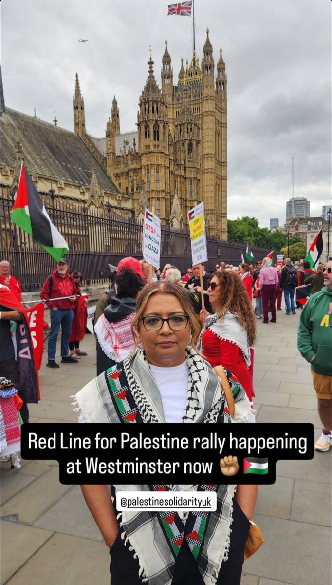 Australian taxpayers paid
For this Paki
To fly to London
So she could protest for Palestine