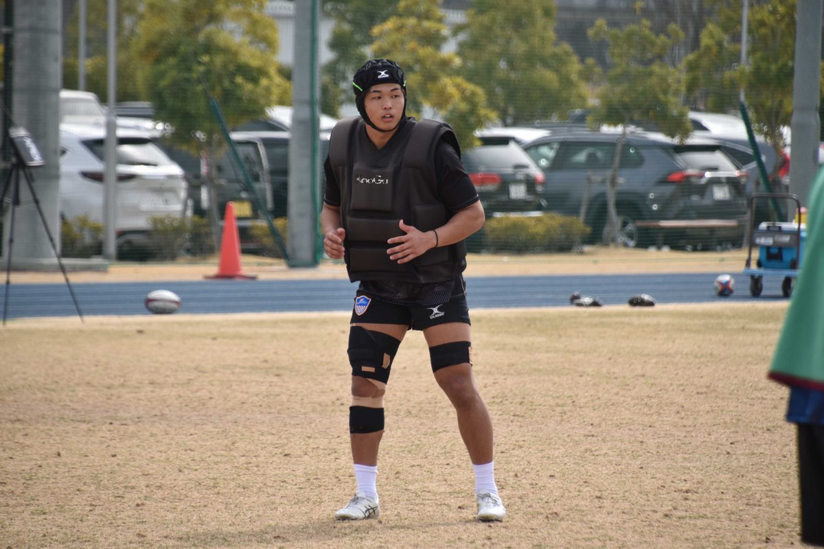 LeagueOne_JP's tweet photo. 📝#番記者ポスト/チームの裏側📸

先日アーリーエントリーでの加入が発表された #奥平一麻呂 選手。チームでは4人目の愛知県出身者です。名古屋市で生まれ育ち、好きな名古屋メシは｢うなぎ(ひつまぶし)｣だそう。
リーグワンデビューを当面の目標に置いていますが、合流から間もない中、｢早く選手やスタッフの名前を覚えないと｣と最初の壁に直面しています。

(S愛知担当:齋藤弦)
@shokki_shuttles