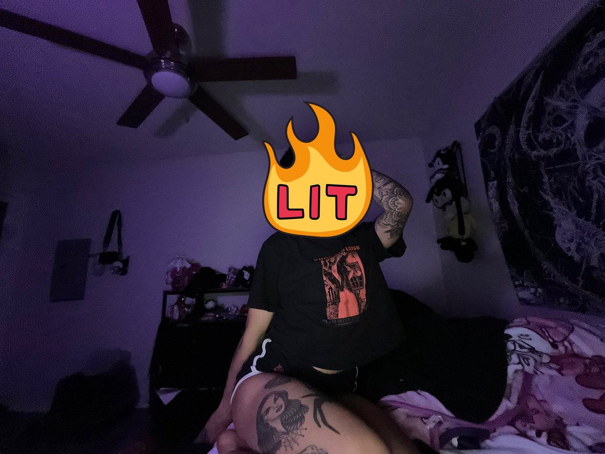 hardl0vers0ft's tweet photo. hmu 

(only 21+) https://t.co/QInEaXdycK