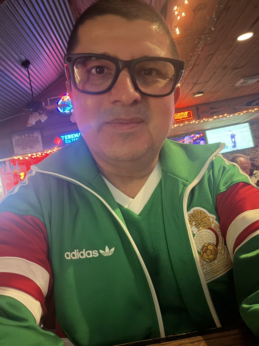 therealmacarpio's tweet photo. #ModoVikingo Vamos México https://t.co/I73rS7VuJw