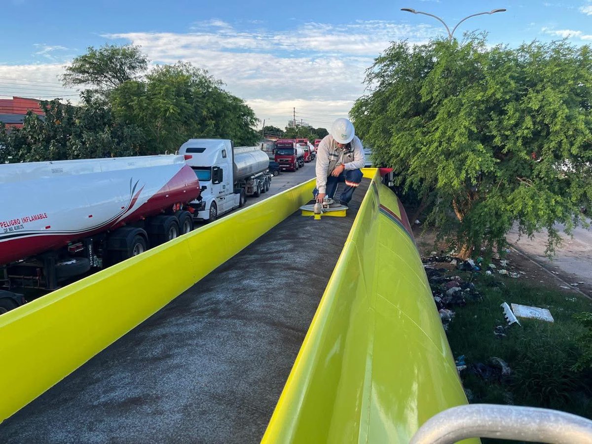 reddtvoficial's tweet image. ANH da 48 horas a YPFB para aclarar por qué NO DESCARGAN CISTERNAS en Palmasola

La @AnhBolivia otorgó un plazo de 48 horas —que vence este jueves— para que @YPFB_corp explique las causas de la no descarga de #cisternas de importación ubicadas en las inmediaciones de la Planta