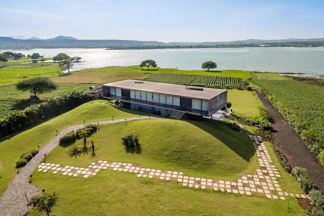 RushikeshH tweet media