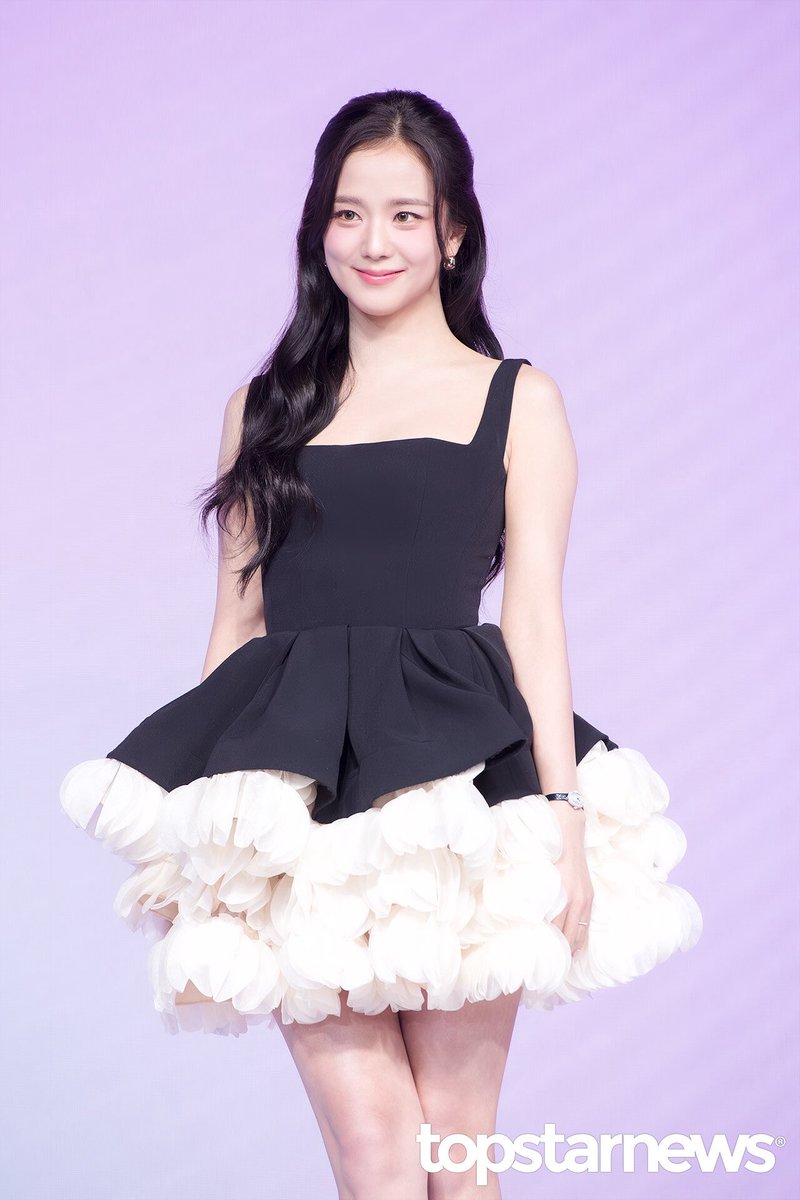 [PRESS] 260226 <월간남친> 제작발표회

BOYFRIEND ON DEMAND PRESSCON
#ActressJISOOonNetflix