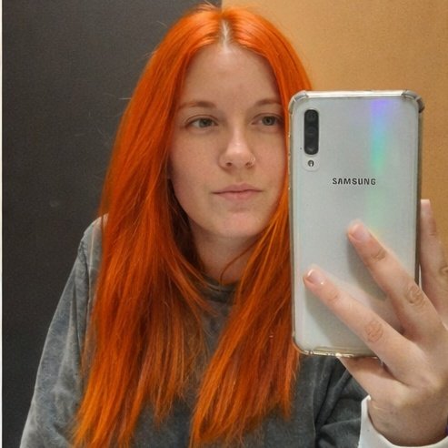 VansGirl tweet media