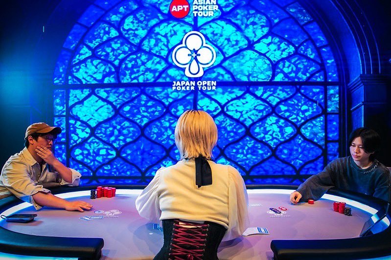 second_nuts's tweet photo. 2月20日〜23日にかけて行われたJOPTSapporo の結果を報告します！

Heads Up 🥇 
Good Game 1000🥇 はる@harupoker__ 
Crown 🥈 こうだい@jokers_kodai 
Super Hold'em 🥉さつき @Satsuki_Jokers 
Night Stuck 9位 みち@poker_michi 

みんなおめでとう🎉
働いていたスタッフメンバーもお疲れ様❗️ https://t.co/kP6YzNhYtq