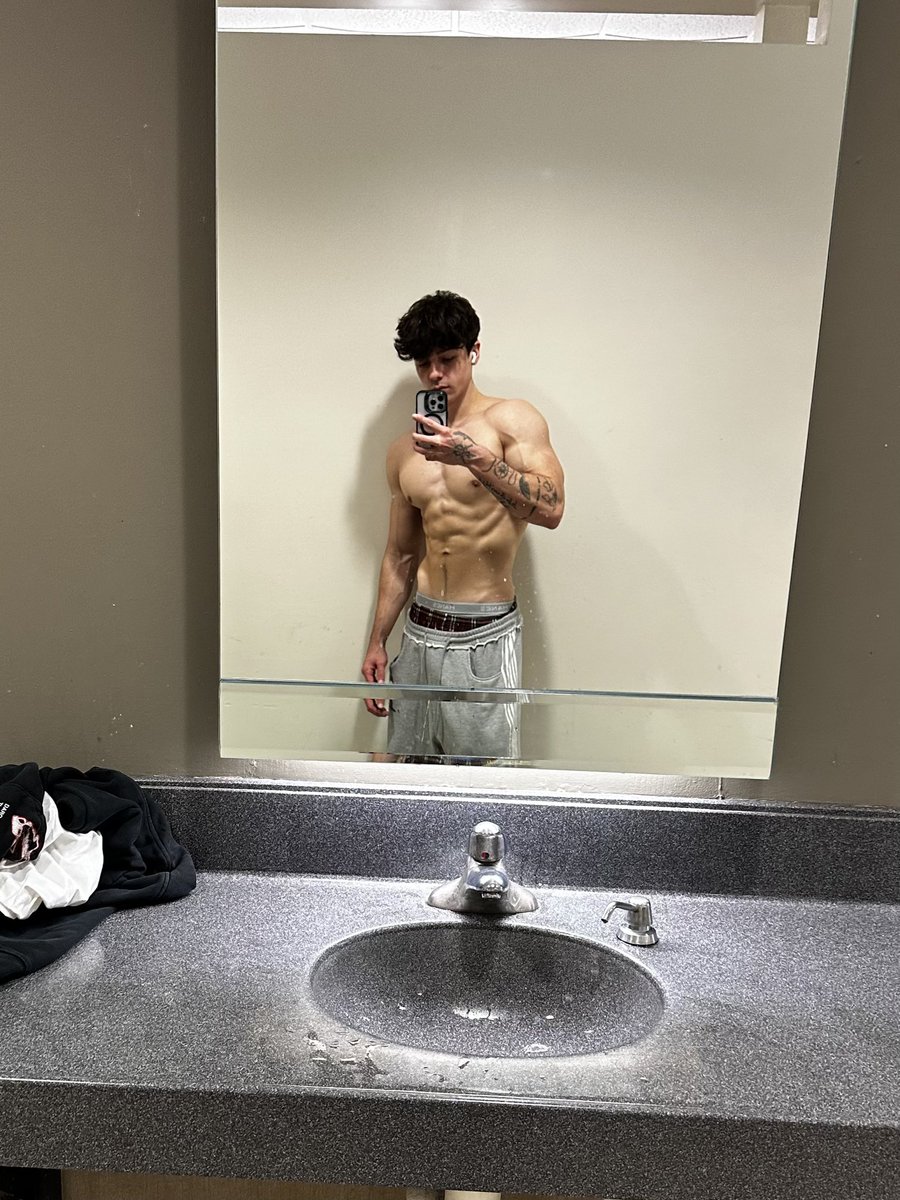 Joey Birlem tweet media