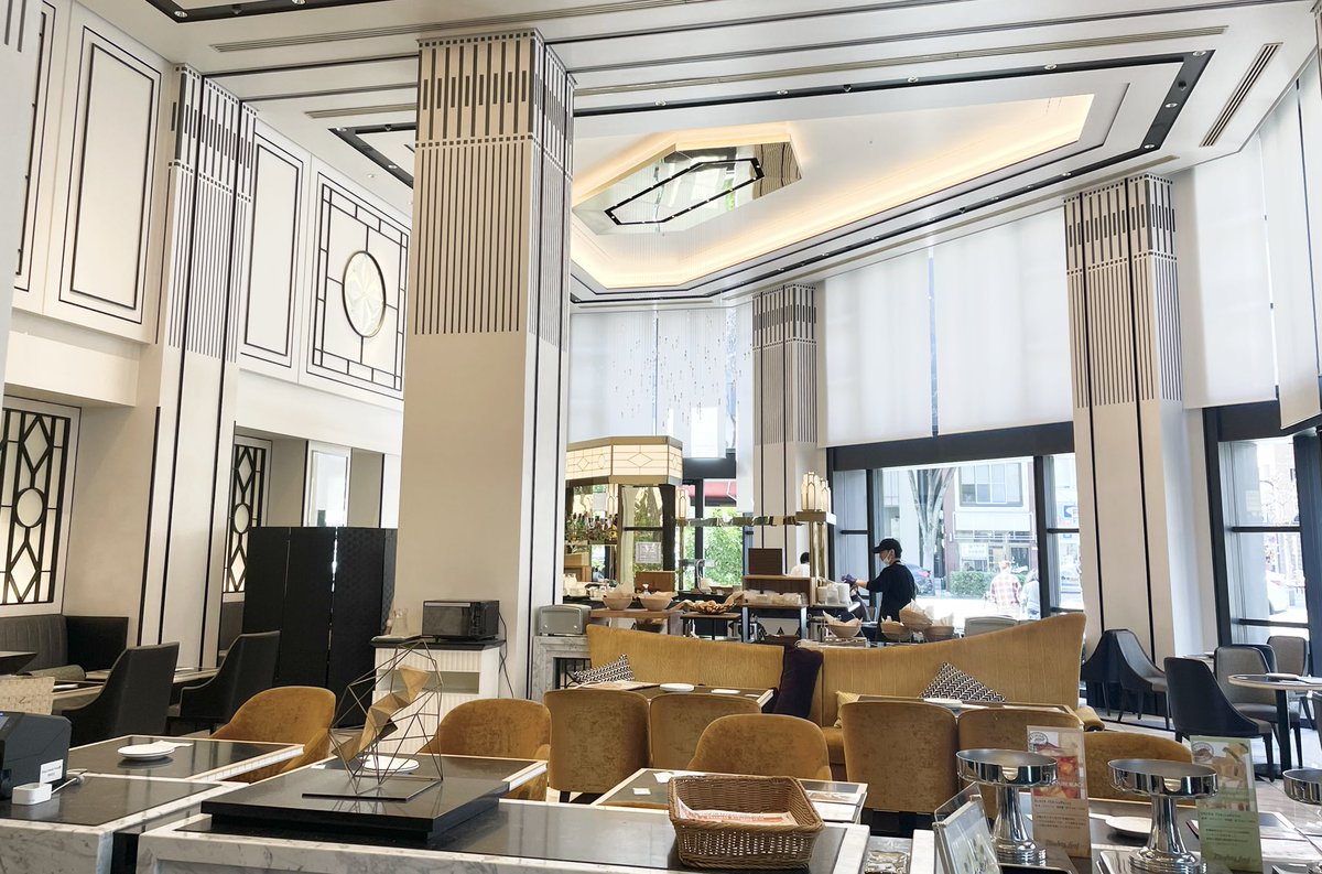 📍 ル サンク/ 日本橋
ホテル1階のラウンジで焼きたてパンとサラダ、
スープ食べ放題で1,700円のランチが穴場だ🥺🥐
祝日に行ったけど全然混んでなくて、客層も落ち着いててほんとにおすすめです🤍