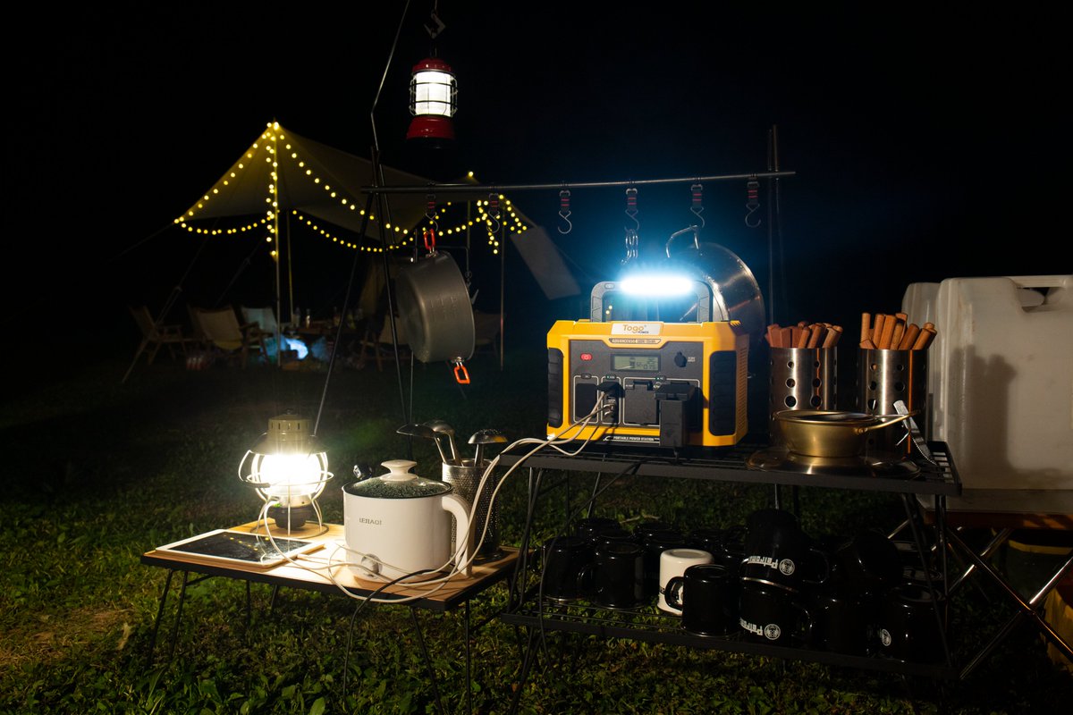 🔆 Light Up Your Night Camp
From sunset setup to late-night cooking, TogoPower keeps your campsite bright and powered—lanterns glowing, gear charged, dinner ready.
#togopower #portablepowerstation #campinglife  #outdoorkitchen