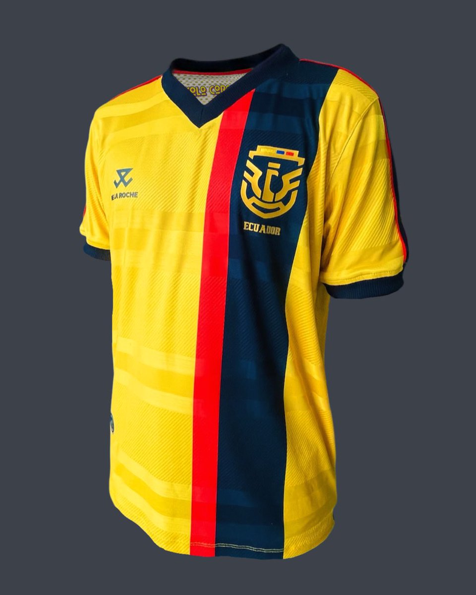 delarochejp's tweet photo. La nueva camiseta de La Tri, la nueva camiseta de Ecuador https://t.co/9FIJR776QI