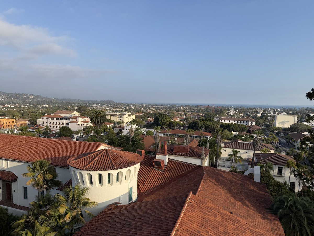 Santa Barbara, California November 4, 2025 📷 by <a href="/erikose/">Elrick Erikose 🔺</a> #photography #santabarbara #california #nature #photographer #architecture #sky