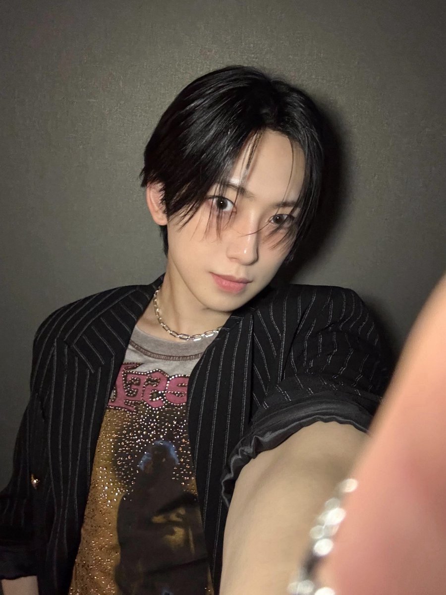 260226 위버스 포스트 #후마 

こんにちは🎸⚡️⚡️