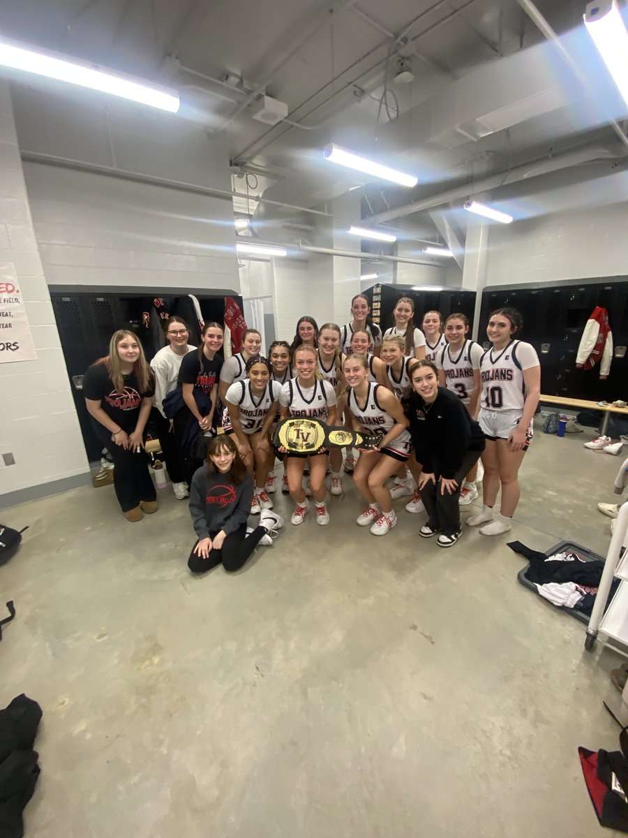 TV Lady Hoops tweet media