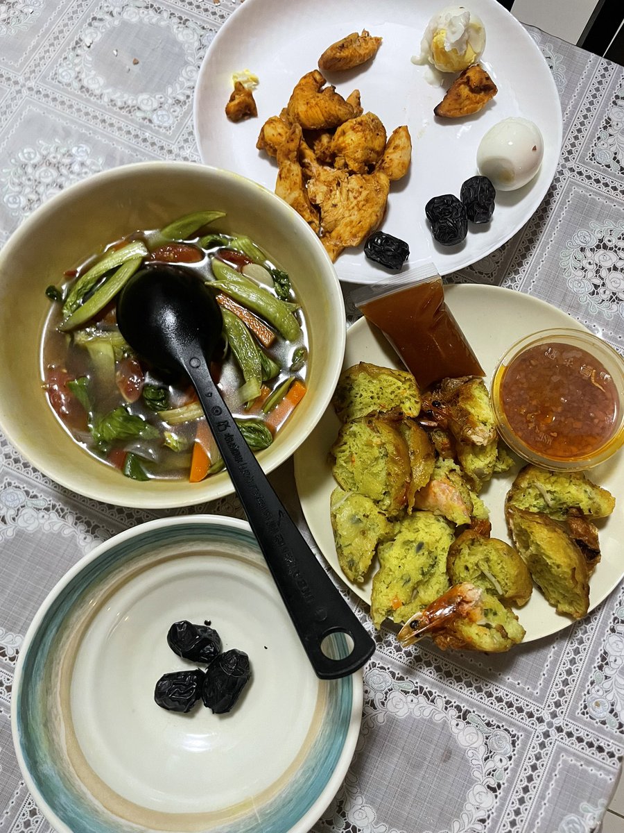 rhawhyda's tweet photo. Day 8 Ramadan - Feeling bless 🥰
- 85kg to 81kg https://t.co/lYDhlDaCCq
