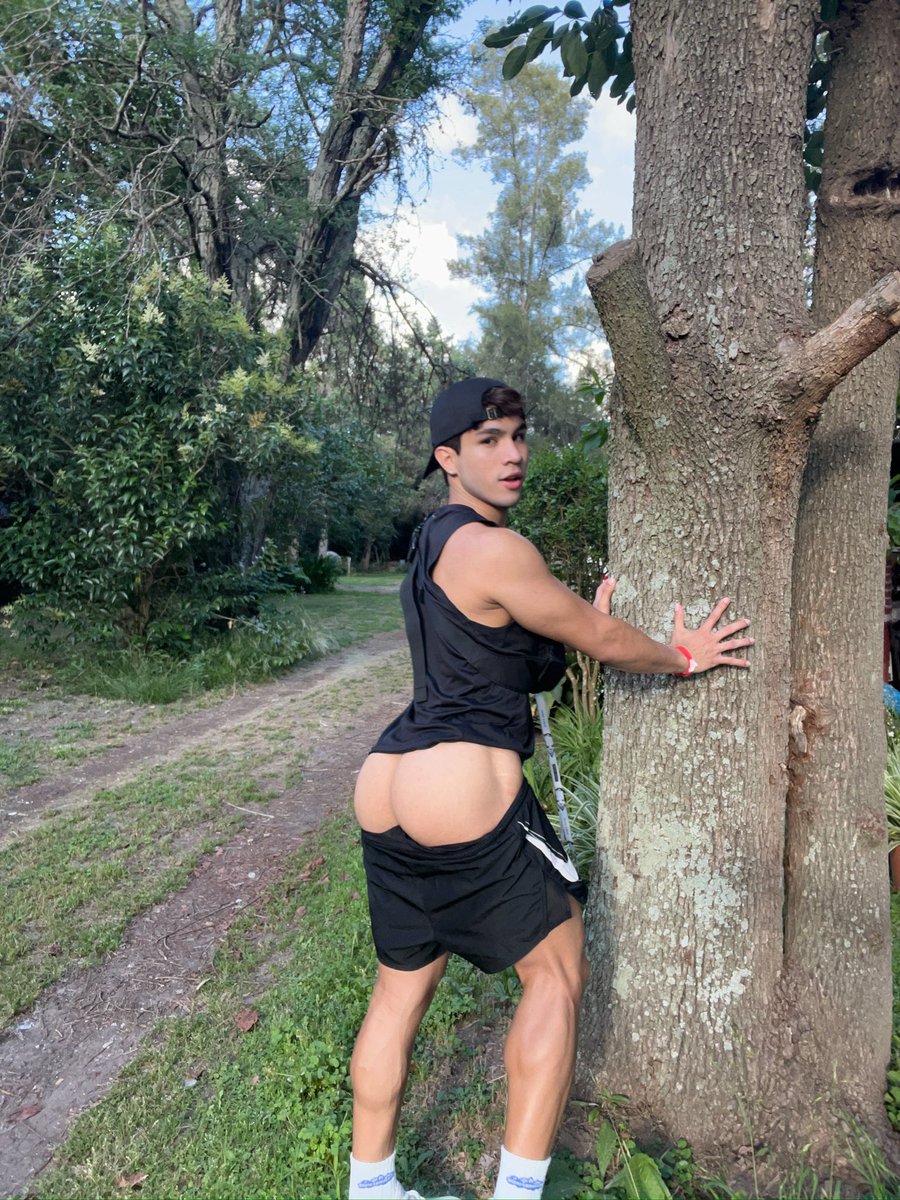 Falconeexx 🐣 tweet media