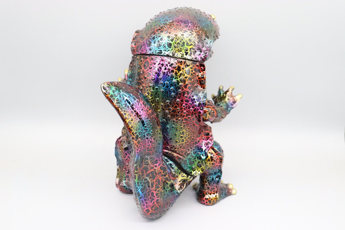 サンプラザさんのソフビ『ハンザギ』をカスタムペイントさせていただき