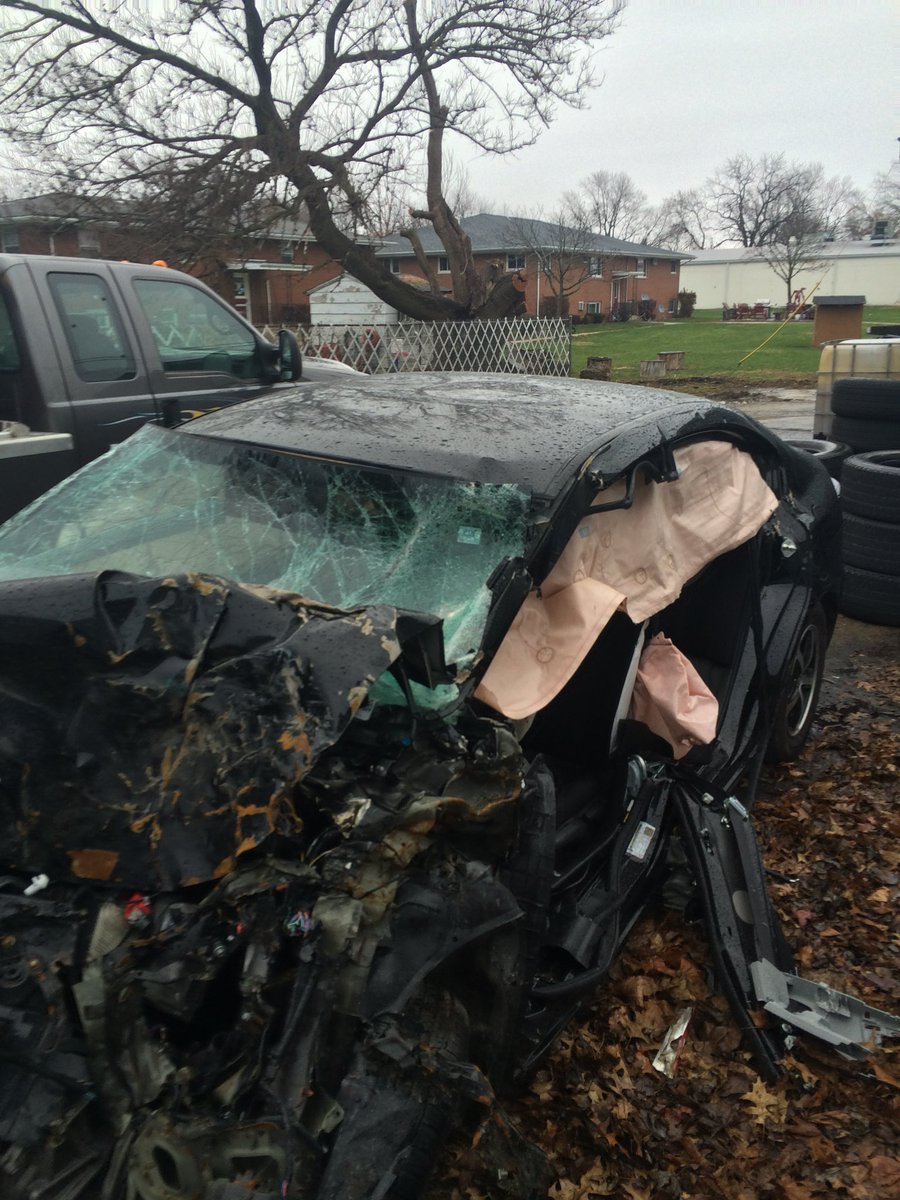 DylanPCain's tweet photo. Played chicken with a semi @ 60 mph https://t.co/tcXmwezUhZ