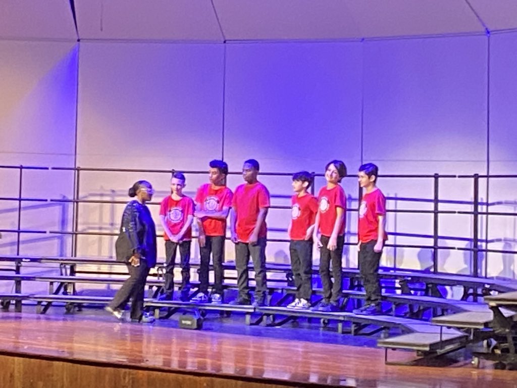 Canyon Middle School tweet media