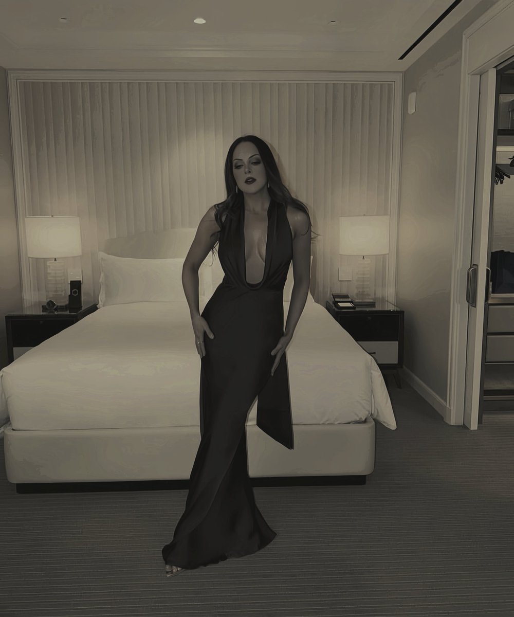 ⠀  ⠀ ⠀
⠀  ⠀ ⠀
⠀  ⠀ ⠀               𝑟𝑜𝑠𝑒𝑠 𝒂𝒓𝒆 𝒓𝒐𝒔𝒆𝒔 .
⠀  ⠀