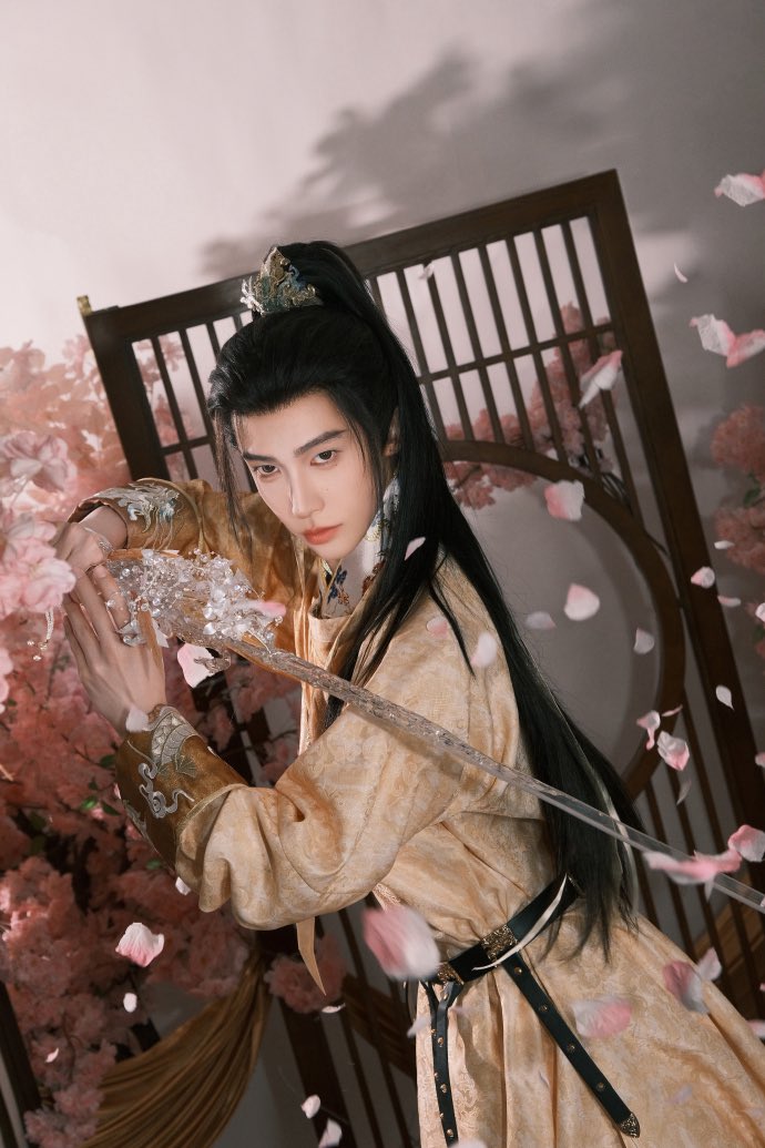 260217 LIU YU STUDIO Weibo Update With determined brows and