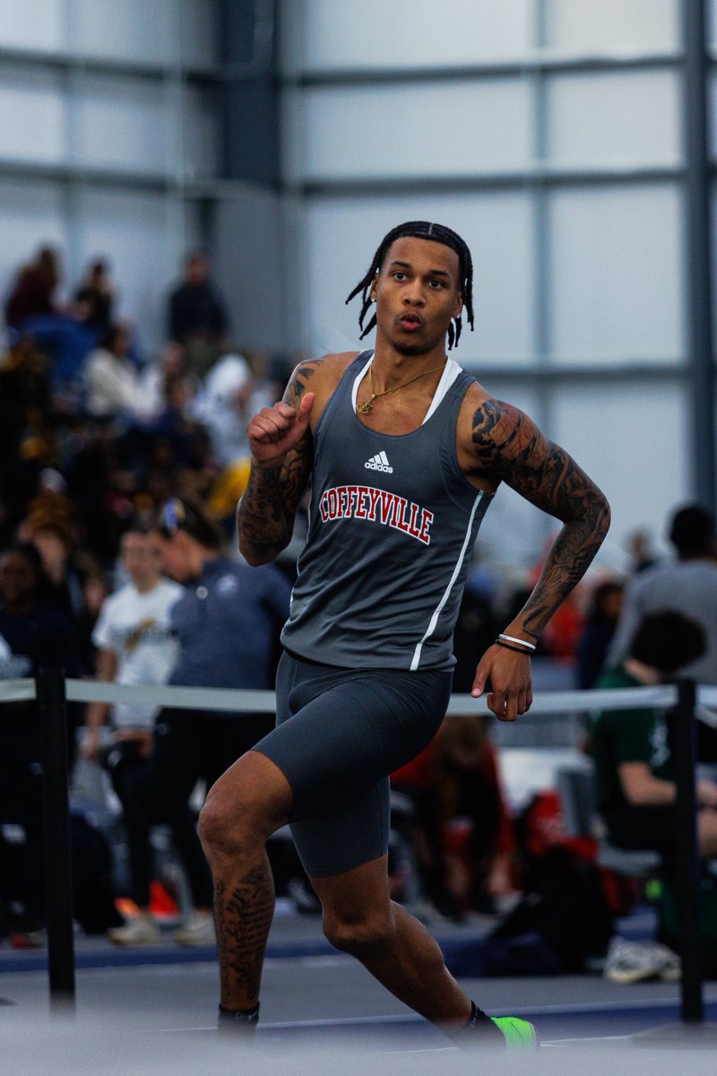 kevodtm's tweet image. JUCO Transfer – Uncommitted 
Kevin Smith 📍 JUCO Transfer @CvilleTrackXC  📚 GPA: 3.0 🏃 Multis / Jumps •Hepthalon- 4572
•Decathlon- 5219 • LJ – 22'’9" (6.94m) • HJ- 6’2.75” (1.90m)

NCAA ID# 2508706022

Tfrrs: tfrrs.org/athletes/89770…

#TrackAndField #JUCOtransfer