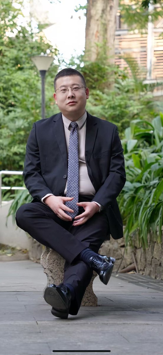 红颜中老 tweet media