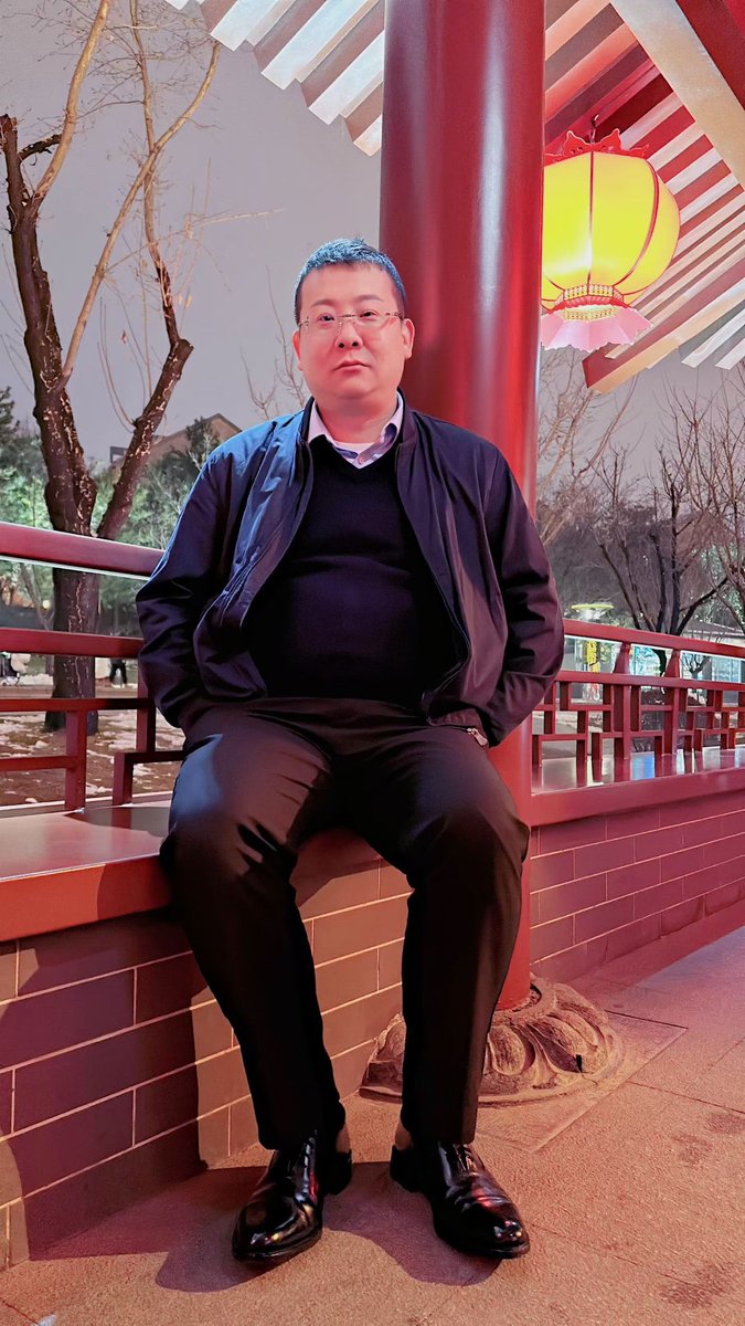 红颜中老 tweet media