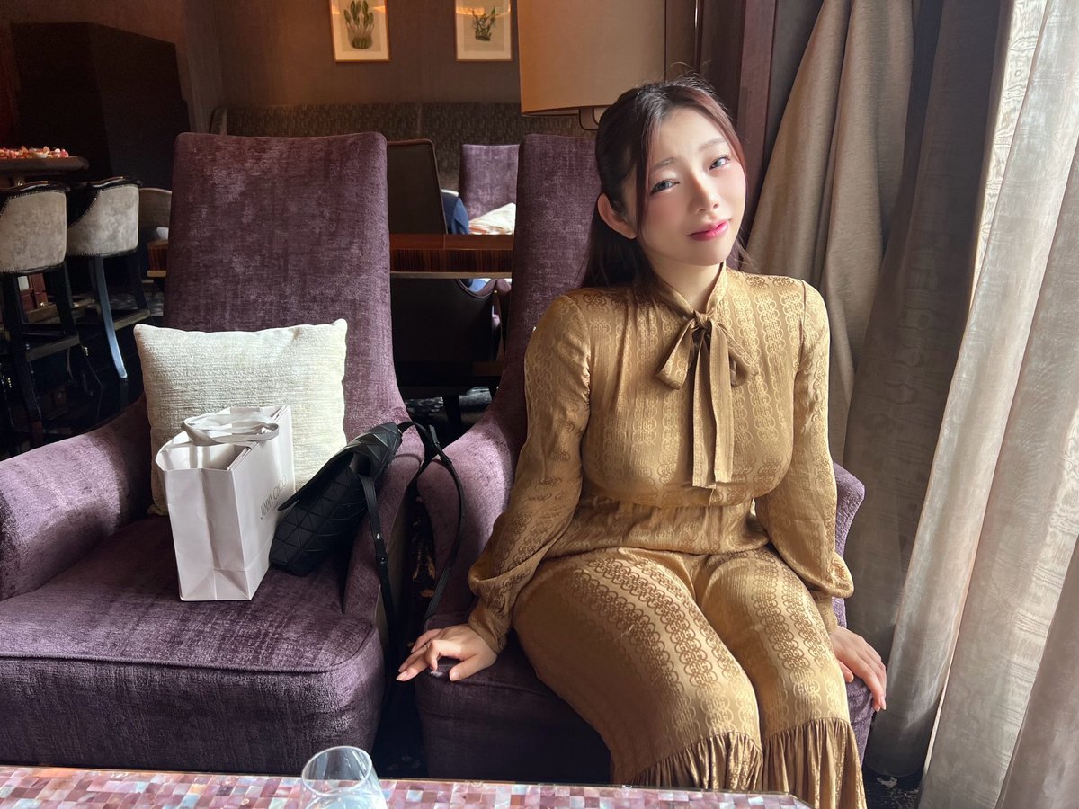T_utero's tweet photo. 春隣

花冷えの匂い

猫あくび https://t.co/hwvD9J7WyI