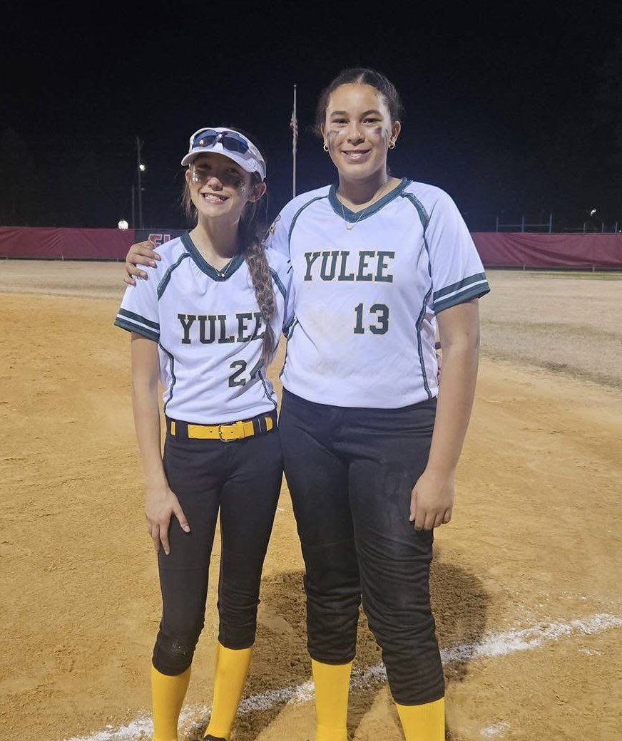 Had a pile of Freedom Girls at the Yulee/Callahan game as Harper off of (Brown)12u took on Raelynne Ashley(2030) off of (OG)18u both girls represented and balled out. With Piper, Haven, Noelle, Paisley and Sophia cheering them on. #Freedom #Softball #Since2019 <a href="/FREEDOMSBFL/">FREEDOM SOFTBALL</a>