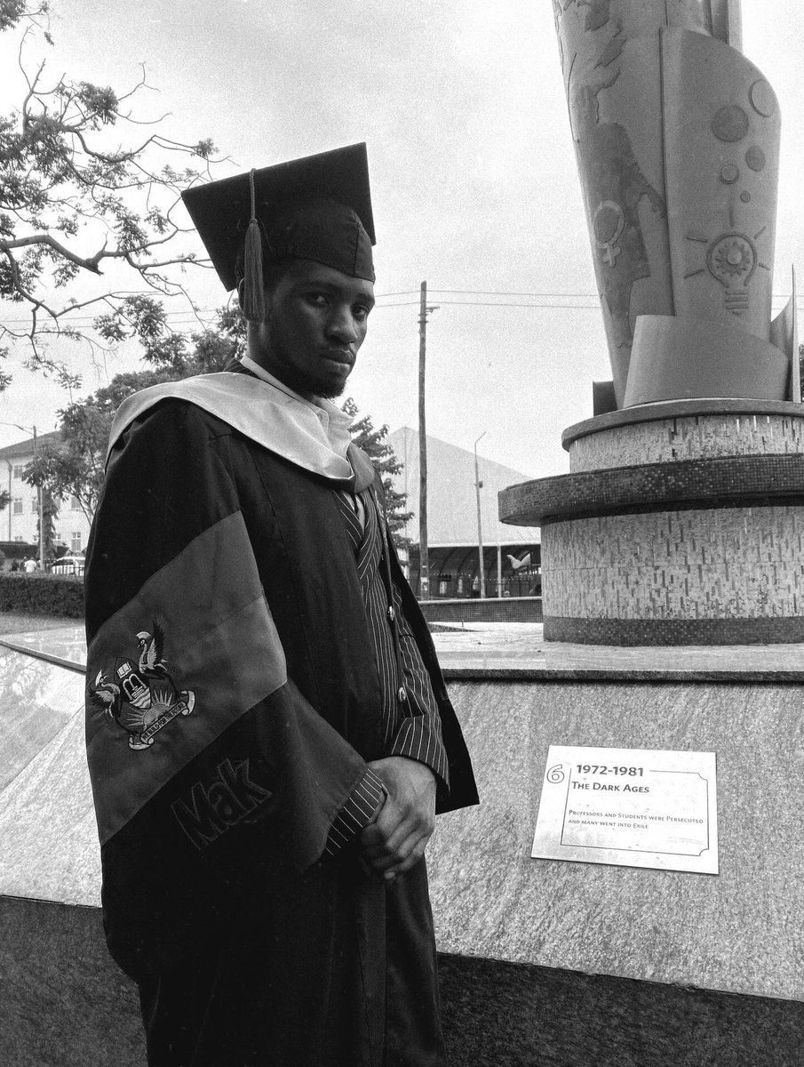 This  monument had a remembrance of the “Dark ages ” whereby during this period students were  sent to exile due to bad Governace , Some things are not appreciated enough . NRM government juuu🥳🥳<a href="/KagutaMuseveni/">Yoweri K Museveni</a> <a href="/mkainerugaba/">Muhoozi Kainerugaba</a>
