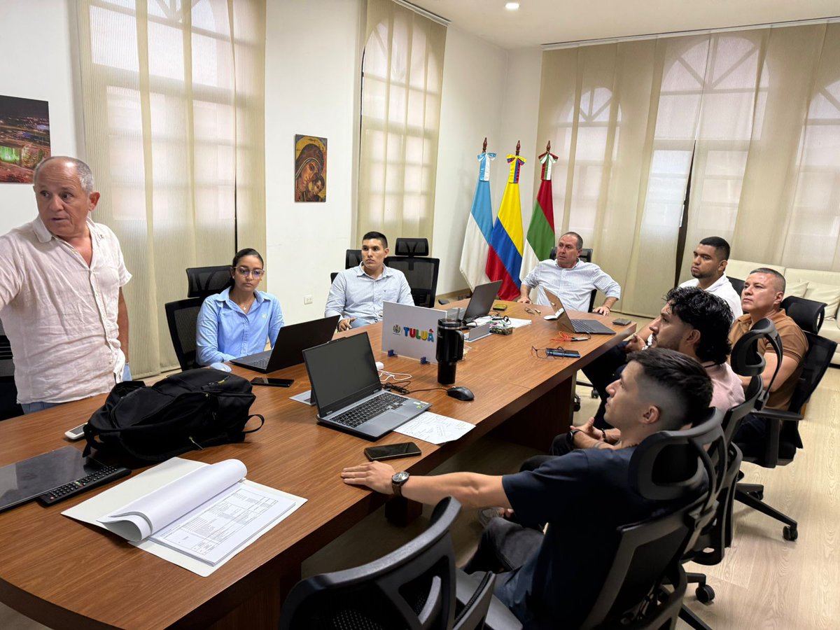 INFITULUÁ E.I.C.E. tweet media