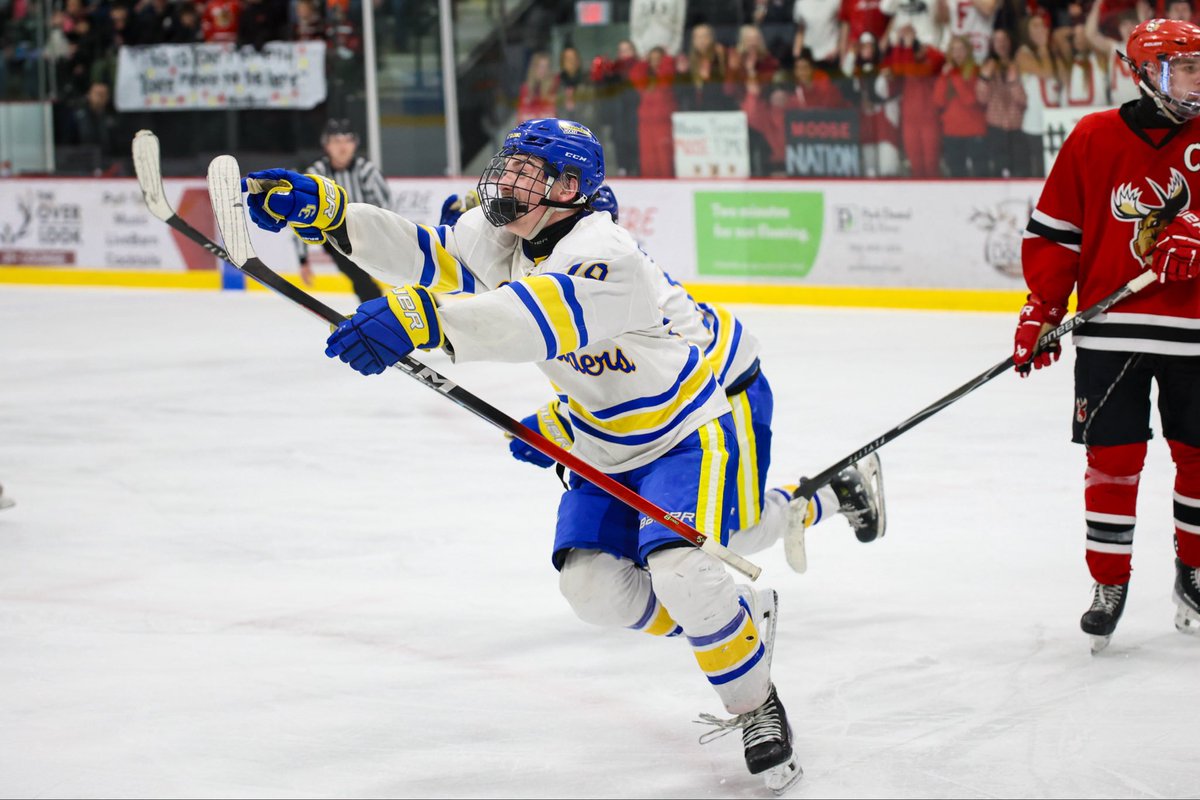 YouthHockeyHub's tweet photo. BHS
Section 5A Final

FINAL
(1) St. Cloud Cathedral > (2) Monticello (3-1)

Crusaders: Van Heel, Trant, Ruprecht

Moose: Stroll

SOG: 21-15 Crusaders https://t.co/N6jc9Bwswj