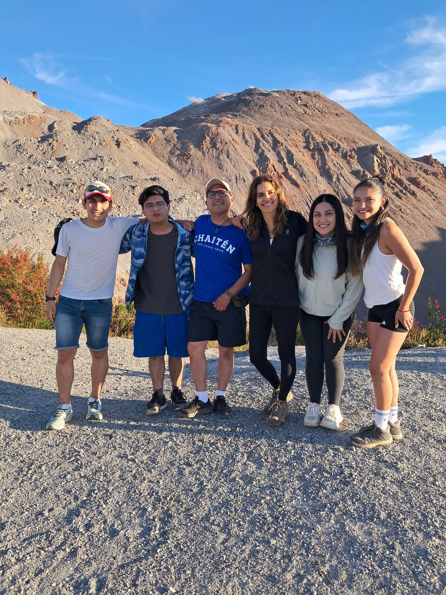 #Chaitén que hermosa visita y ascenso al Volcan junto a #ChileConectado