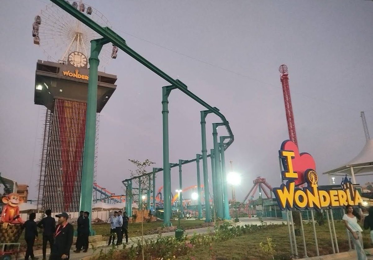 UpdatesChennai's tweet image. The signature Giant Wheel at Chennai's Wonderla looks complete and could open for public use soon... #Chennai #Wonderla 🎡🎢