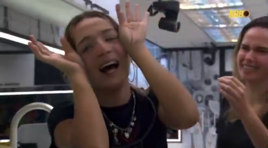 eu tenho tantas referencias sobre tudo mas o problema é que eu não tenho memoria e nunca lembro de nada