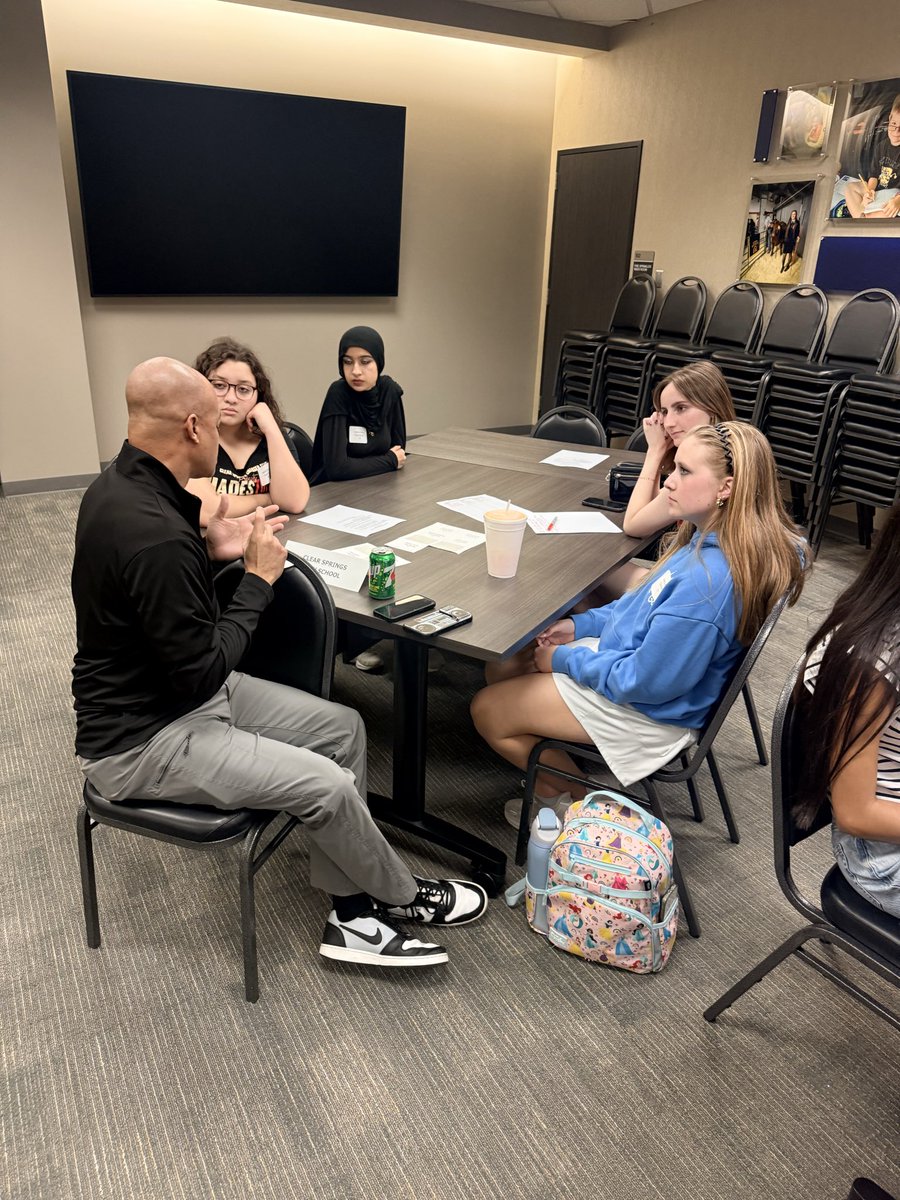 Sharon Lopez, Ed.D tweet media