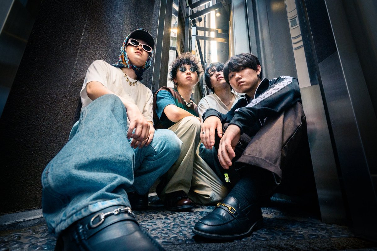 ZIP-FM MUSIC BLAZE tweet media