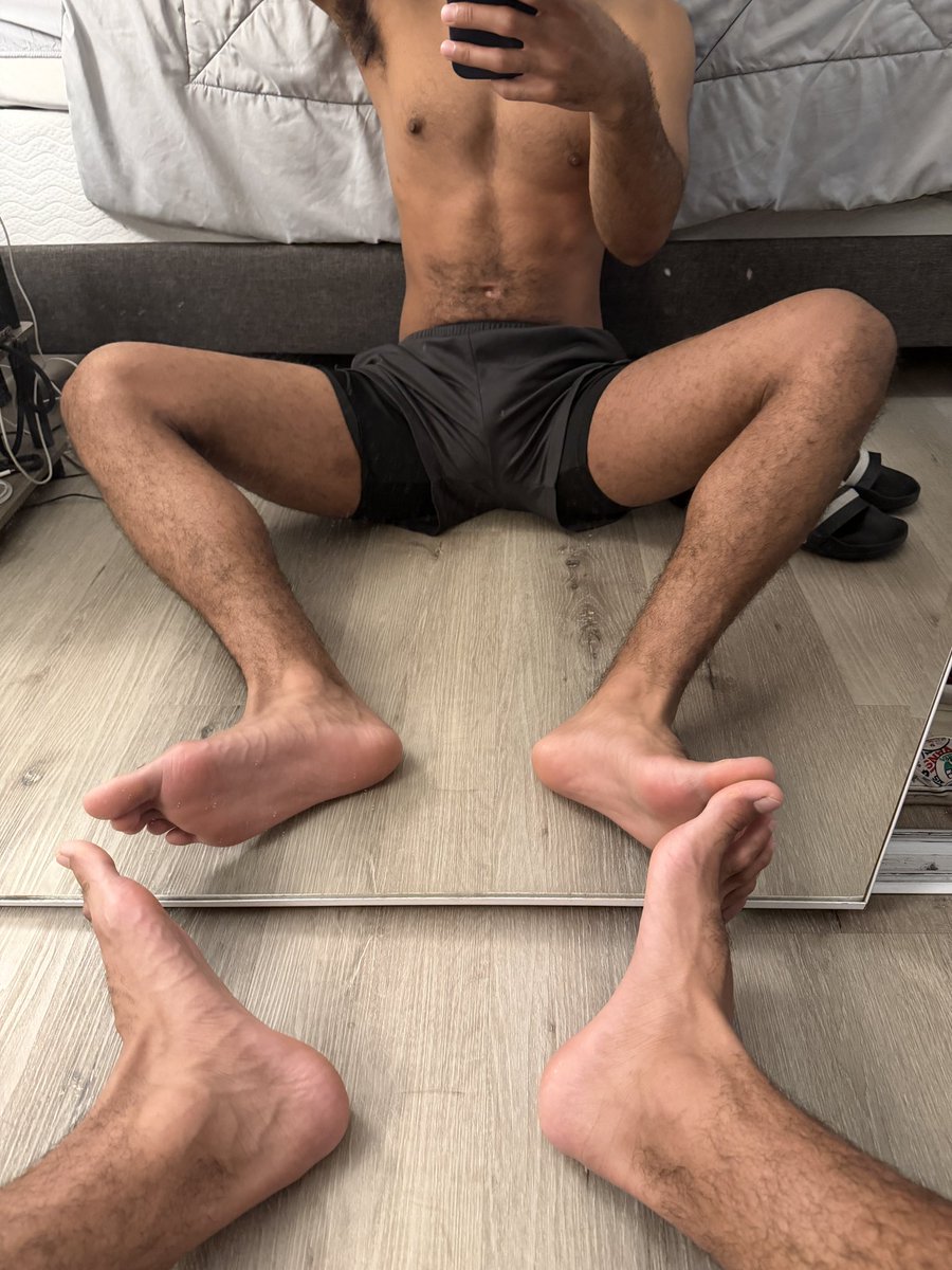 Mascfeet tweet media