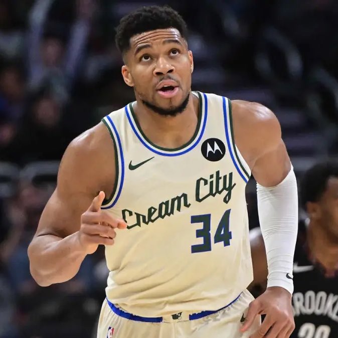 ClutchPoints tweet media