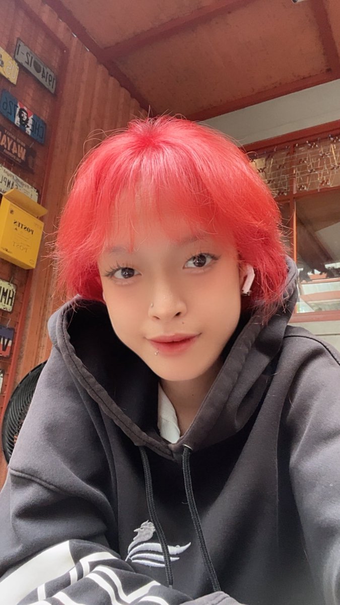 Mây đang buồn 🥹 tweet media