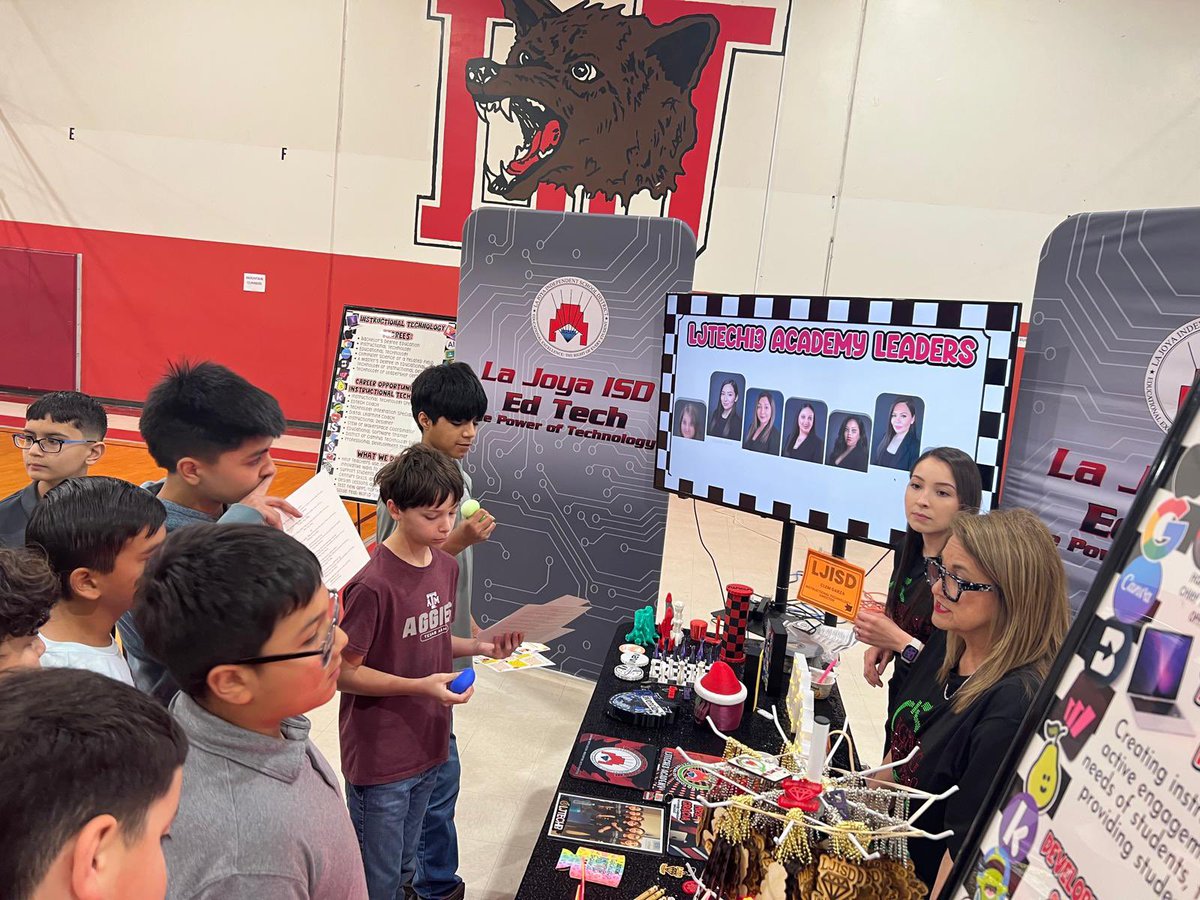 ᑕᒪEᗰ Gᗩᖇᘔᗩ 💻 tweet media