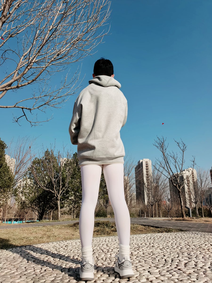 仉施然 tweet media