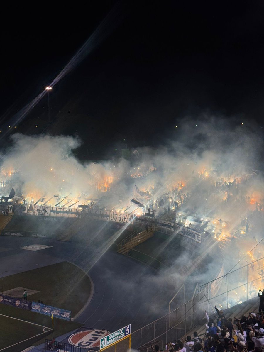 VLTRA SVR 1997 tweet media